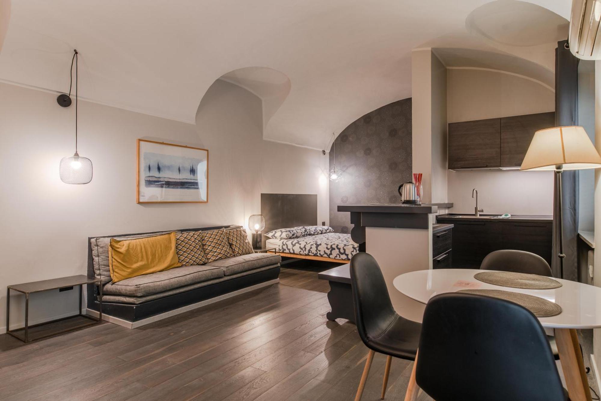 Familia Apartaments - 048 By Happyhostorino Exteriör bild