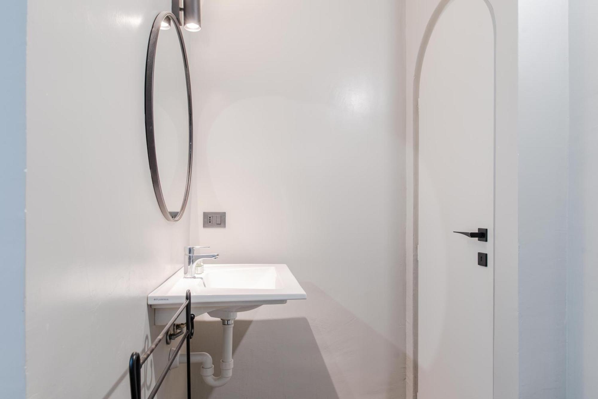 Familia Apartaments - 048 By Happyhostorino Exteriör bild