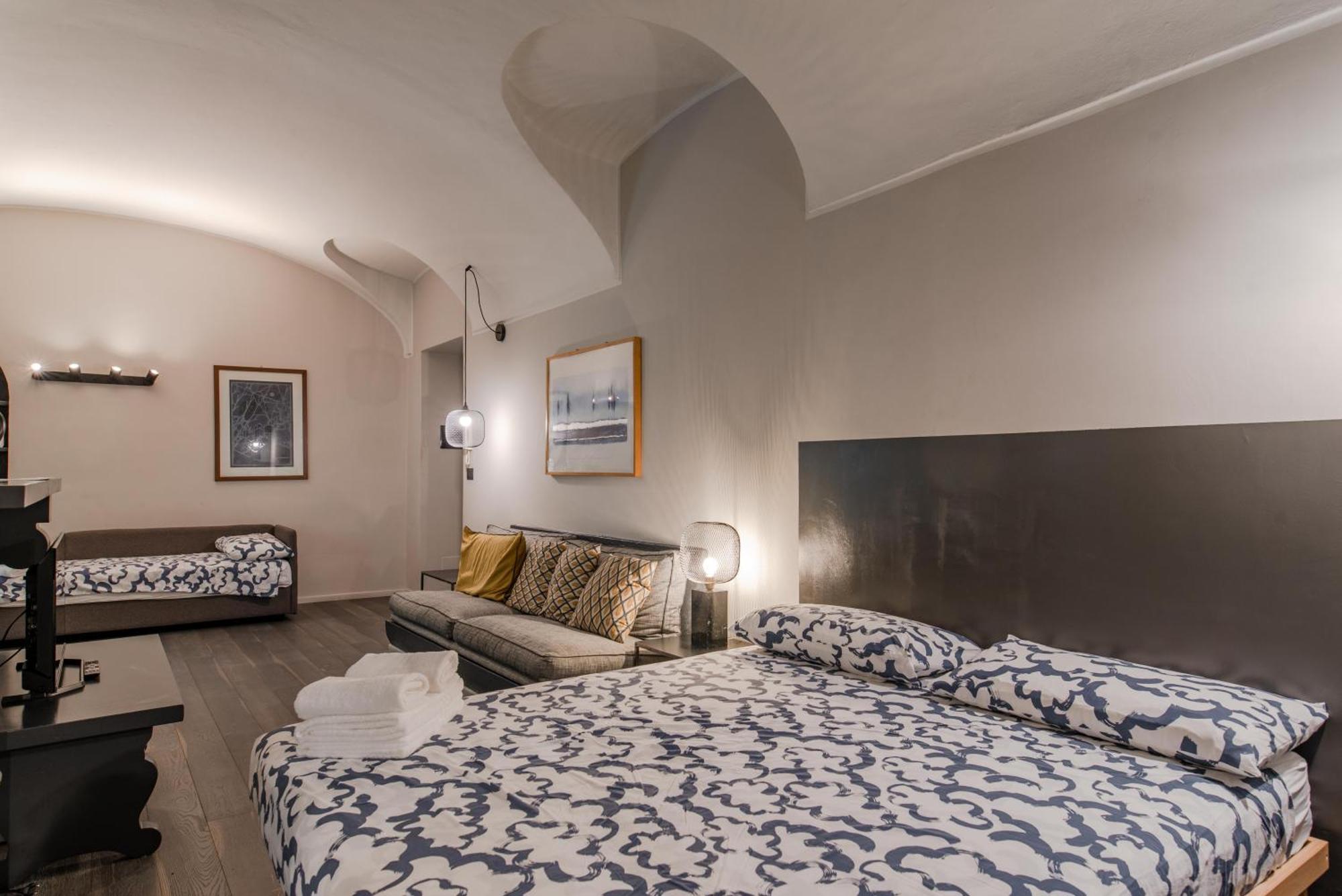 Familia Apartaments - 048 By Happyhostorino Exteriör bild