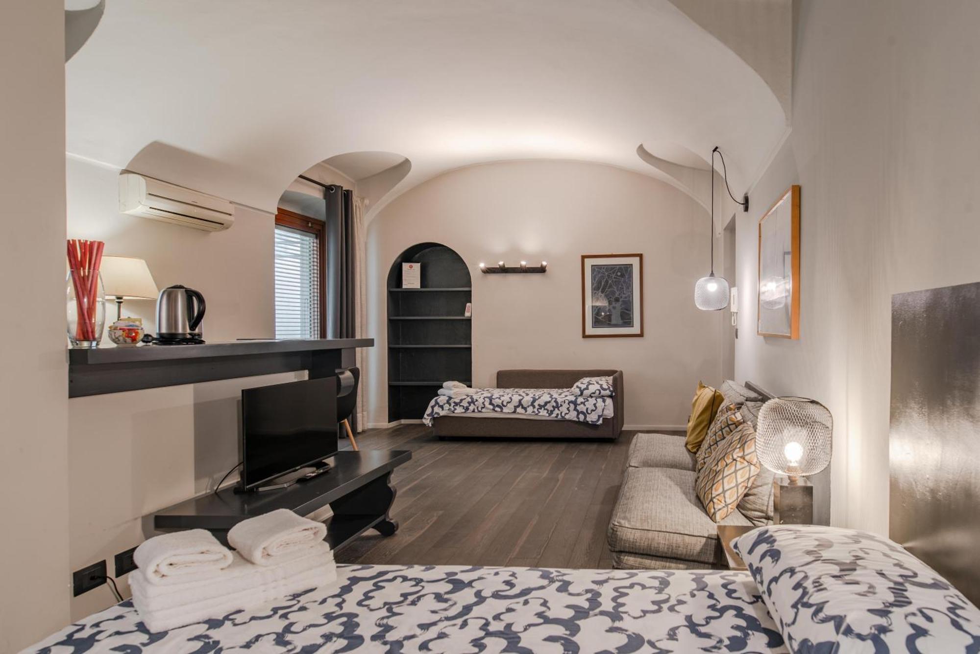 Familia Apartaments - 048 By Happyhostorino Exteriör bild