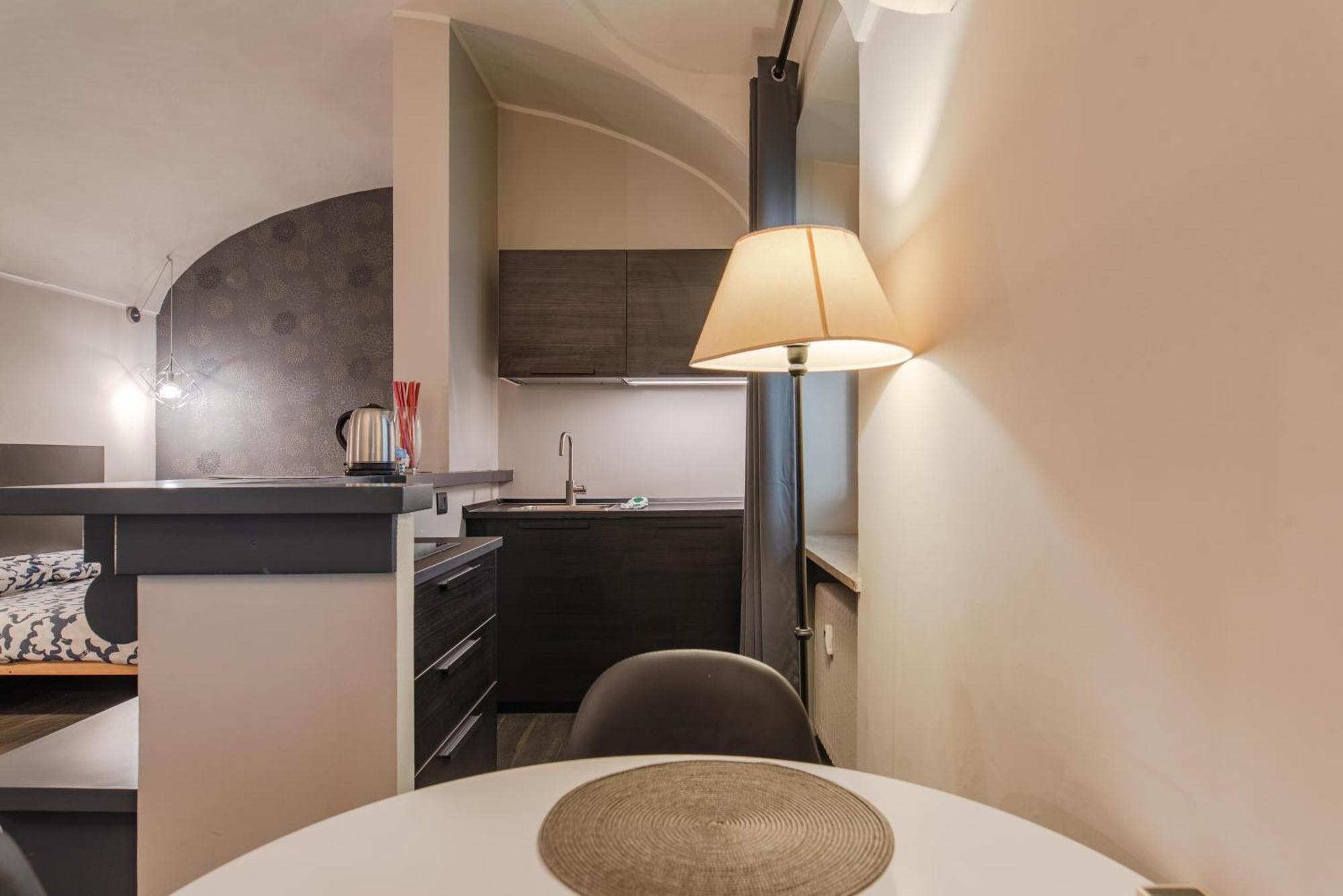 Familia Apartaments - 048 By Happyhostorino Exteriör bild